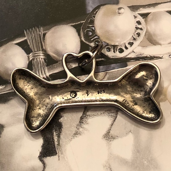 RARE Silpada Sterling Silver Dog Bone Pendant - Picture 3 of 7